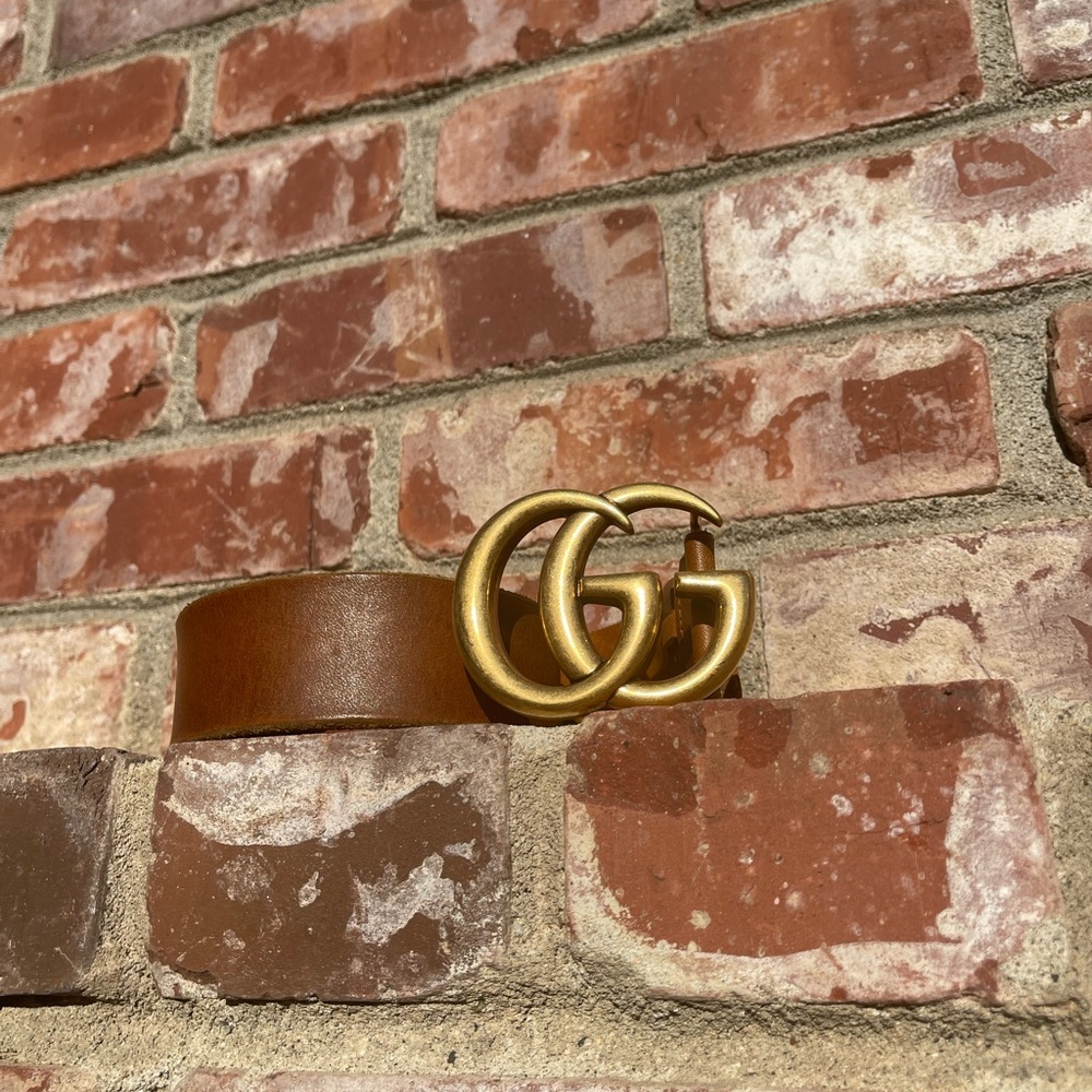 Gucci brown leather belt woman’s size 32inch/6 pant